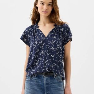 Gap Splitneck Print Flutter Sleeve Top
